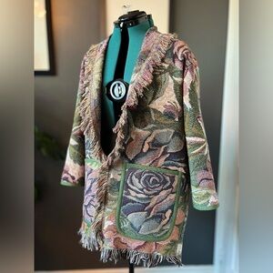 Vintage tapestry cardigan, fringed floral jacquard blanket, ladies' size XS-M